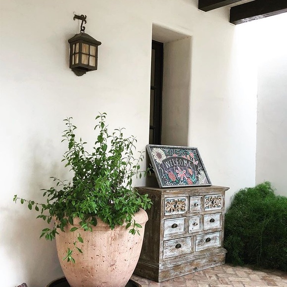 Meet your Posher, Lisa - Picture 13 of 16